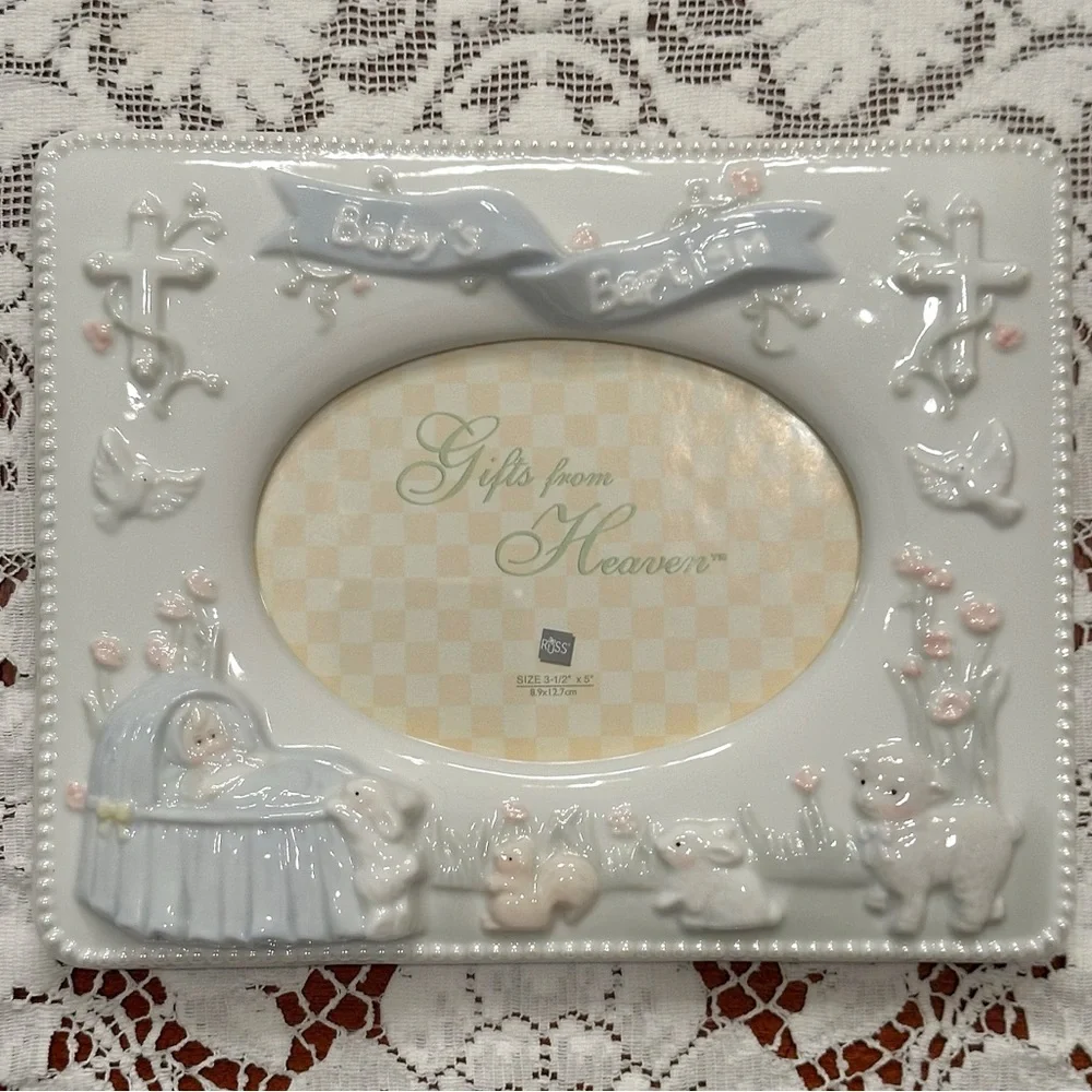 Vintage Porcelain Keepsake 3.5”x5” Picture Frame “Baby’s Baptism” by Russ - Picture 4 of 5